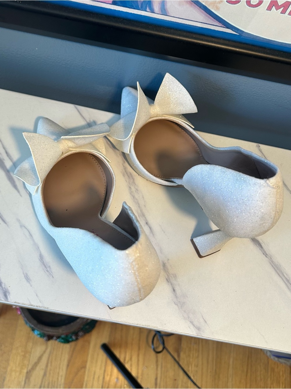 Betsey Johnson Nobble Ivory Glitter Heels With Bow - Picture 4 of 13